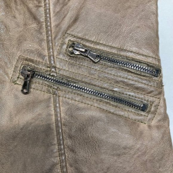 Faux Leather Fur Vest S - Picture 8 of 14